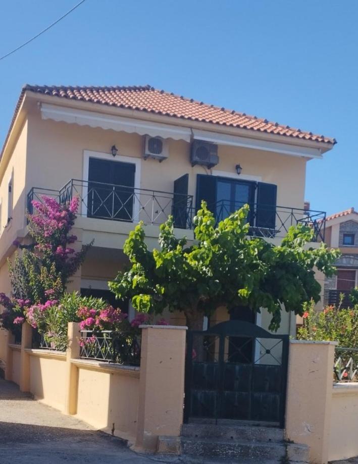 Apartment Leonidas